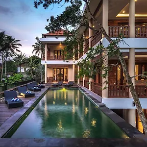 Gefecon 4*, Ubud Indonesia